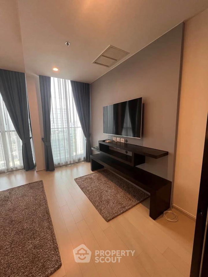 picture 1-BR Condo at Noble Ploenchit near BTS Phloen Chit (ID 3025841) - 10/15