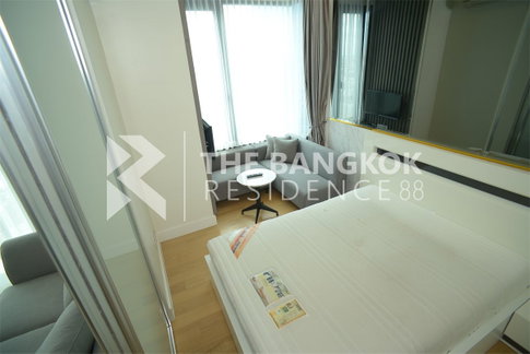 Equinox Phahol-Vipha Room available, ready to move in