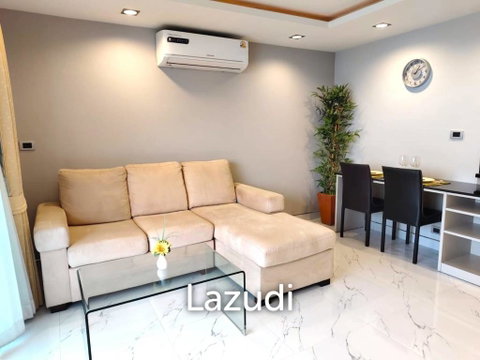 1 Bed 1 Bath 56 SQ.M. Hyde Park Residence 2