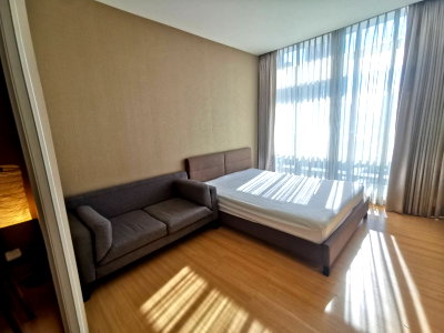 Condos for rent : For rent : Park 24 studio room area 29 sq.m. rental 18,000 / month