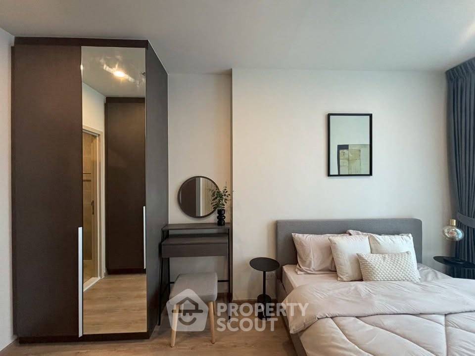 picture 1-BR Condo at Nue District R9 near MRT Phra Ram 9 (ID 3024680) - 4/10