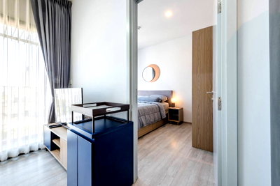 Condos for rent : PFD-08686 Condo for rent XT Ekkamai (XT Ekkamai), chic condo lifestyle, fully furnished, ready to move in. Good high floor, near BTS Ekkamai 🏙️✨