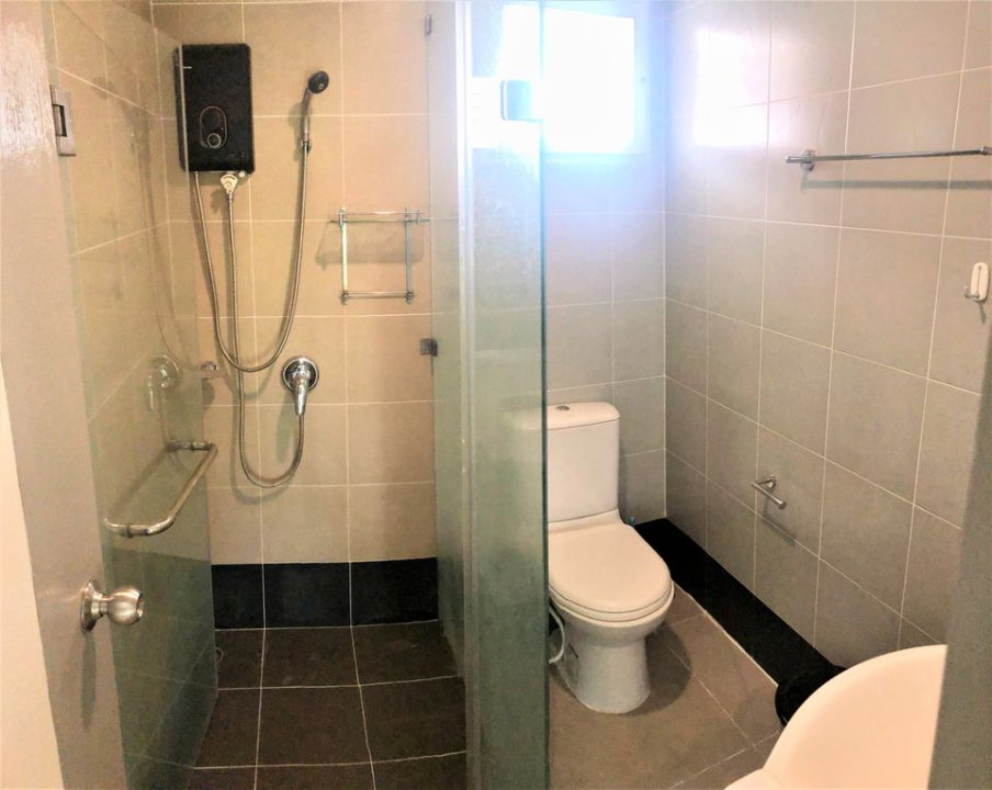 picture Two-story detached house for rent with 3 bedrooms and 3 bathrooms. - 7/20