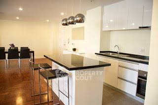 picture 2-BR Condo at Silom Condominium near BTS Sala Daeng (ID 513138) - 4/13