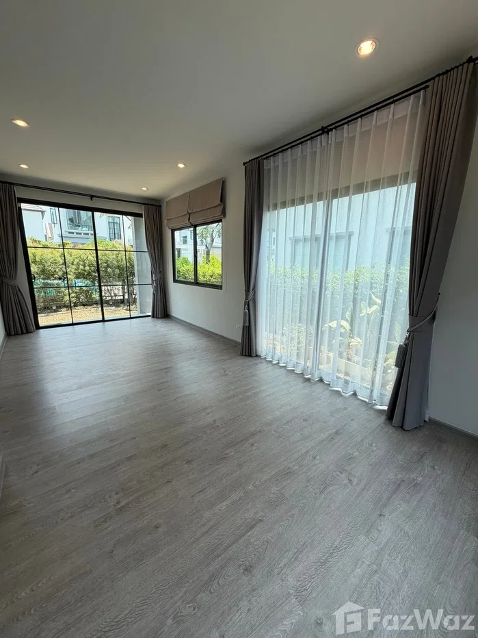 รูป ขาย บ้านเดี่ยว 4 ห้องนอน ในโครงการ สราญสิริ รามคำแหง 6491540 - รูปที่ 8/14