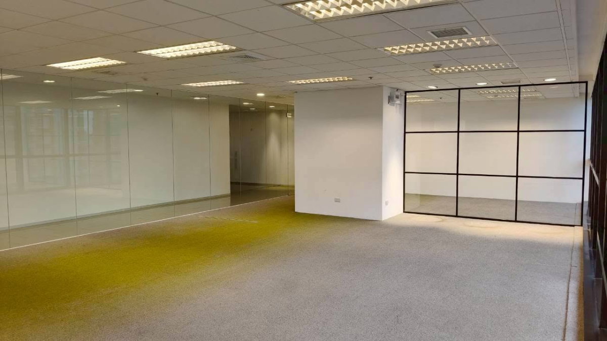 picture WS7902 🏢 Office space for rent, Rama 9 📍 Near MRT Phetchaburi. Only 680 THB/sq.m. 💰 - 4/5