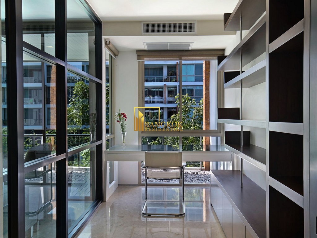 picture Ficus Lane | Fabulous 3 Bedroom Luxury Condo in Phra Khanong - BR4236CD - 9/23