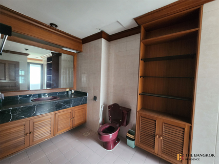 คาสเซิลฮิลส์ แมนชั่น คอนโดมิเนียม คอนโด Luxury สุดพรีเมียมทำเลทอง