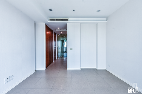 The River Ultimate Luxury Condo in Business District near BTS Saphan Taksin