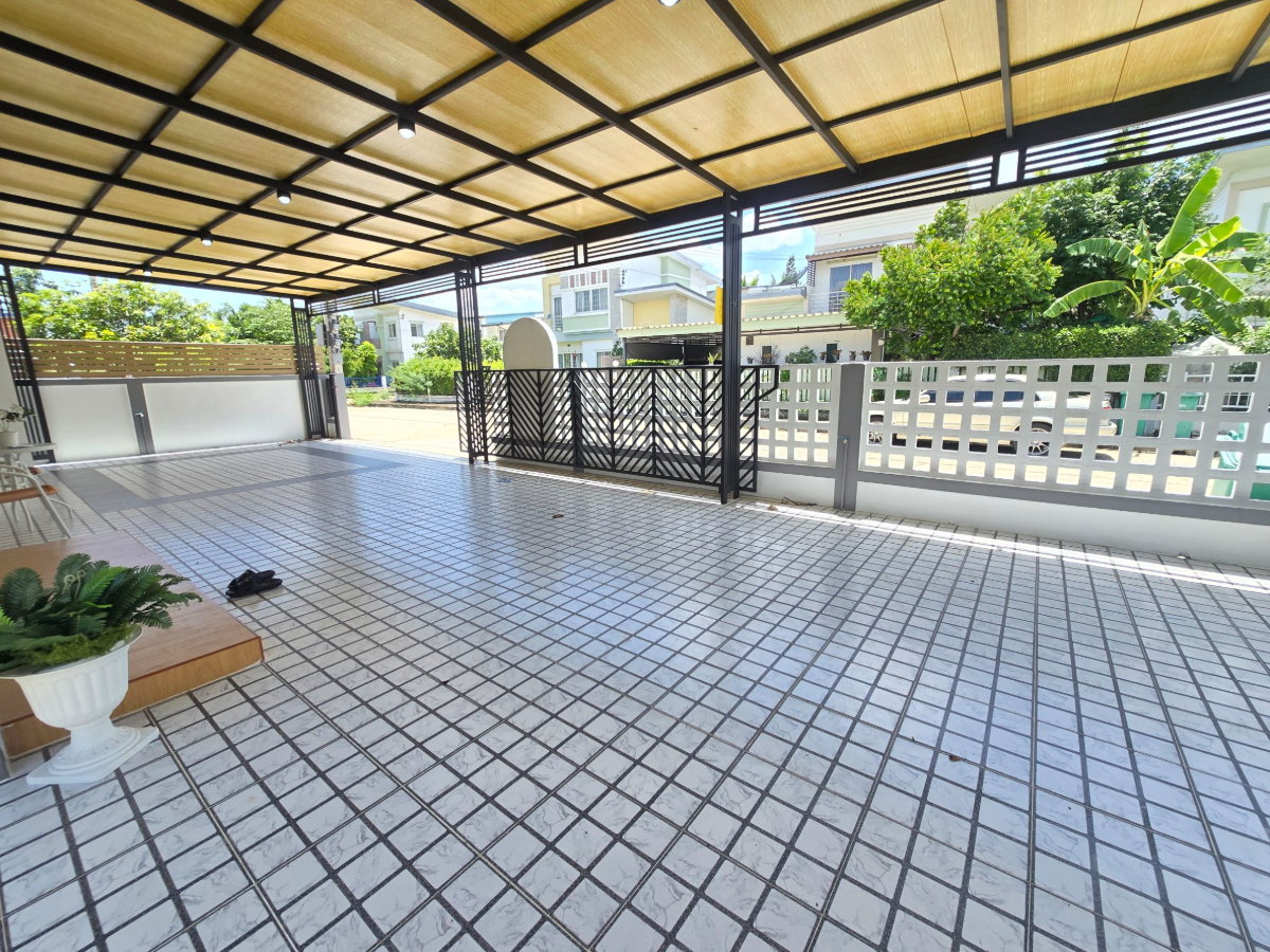 รูป บ้านรีโนเวทใหม่ พร้อมอยู่ ราคาสุดคุ้ม สไตล์โมเดิร์น ทันสมัย ตกแต่งใหม่ทั้งหมด หมู่บ้าน ฟลอร่าวิลล์ เฟส17 ซ.4 สุวินทวงศ์38 ลำผักชี หนองจอก - รูปที่ 10/36