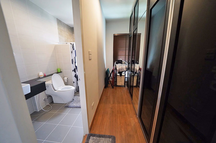 picture 2-Storey Detached House for Rent in a Secure Residential Project - 14/18