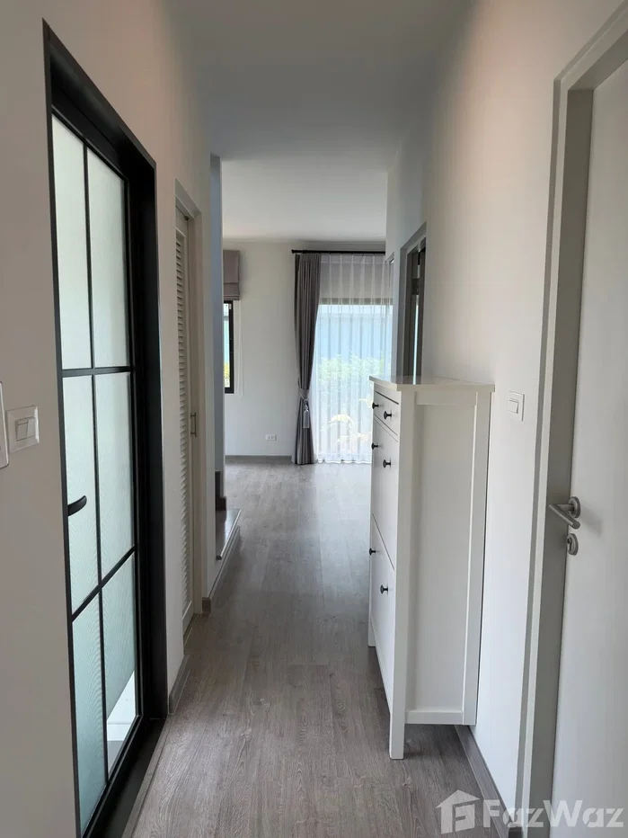 รูป ขาย บ้านเดี่ยว 4 ห้องนอน ในโครงการ สราญสิริ รามคำแหง 6491540 - รูปที่ 11/14