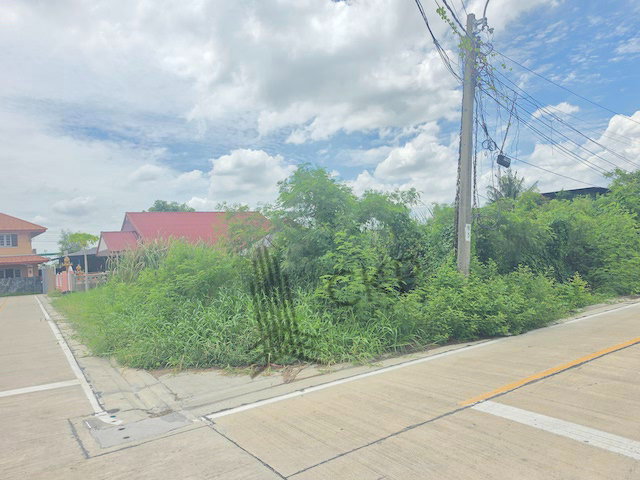 รูป ให้เช่า ที่ดินเปล่า หัวมุม ขนาด 180 ตร.วา ติดถนนสองด้าน เหมาะสำหรับทำโกดังหรือ ร้านอาหาร คาเฟ่ | 93383 - รูปที่ 3/6