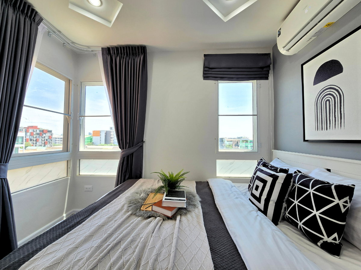picture Here it is 🐹🐱...Pet-friendly condo...Prime location in the heart of Ratchada 18 - 14/22