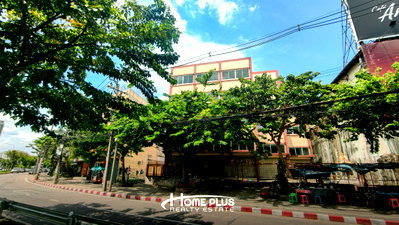 Shophouses for sale ตั้งฮั่วเส็ง(ธนบุรี) : 🔥4.5-Storey Commercial Building – Prime Arun Amarin Location🔥