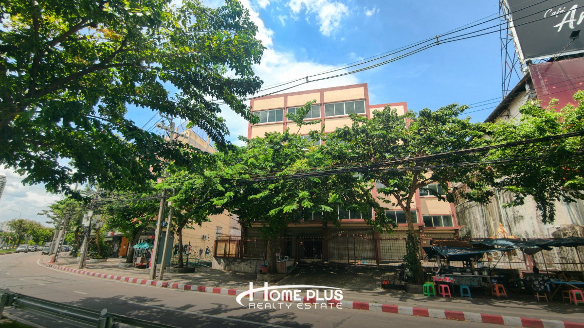 picture ðĨ4.5-Storey Commercial Building â Prime Arun Amarin LocationðĨ - 1/15