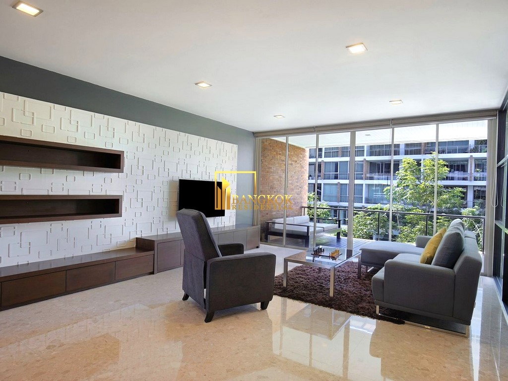 picture Ficus Lane | Fabulous 3 Bedroom Luxury Condo in Phra Khanong - BR4236CD - 1/23