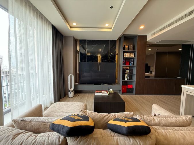 For  Rent📍 💥Rhythm Charoenkrung Pavillion 📍3bed 135 Sq.M.. Rent :120,000 Call/Line: 0954597992
