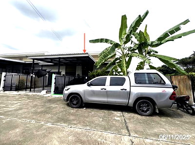 Townhouses for sale CP Industrial Estate (CPPC) : TOWN HOUSE 25.8 Sq.w. Nikhom Pattana Rayong for 1.6M