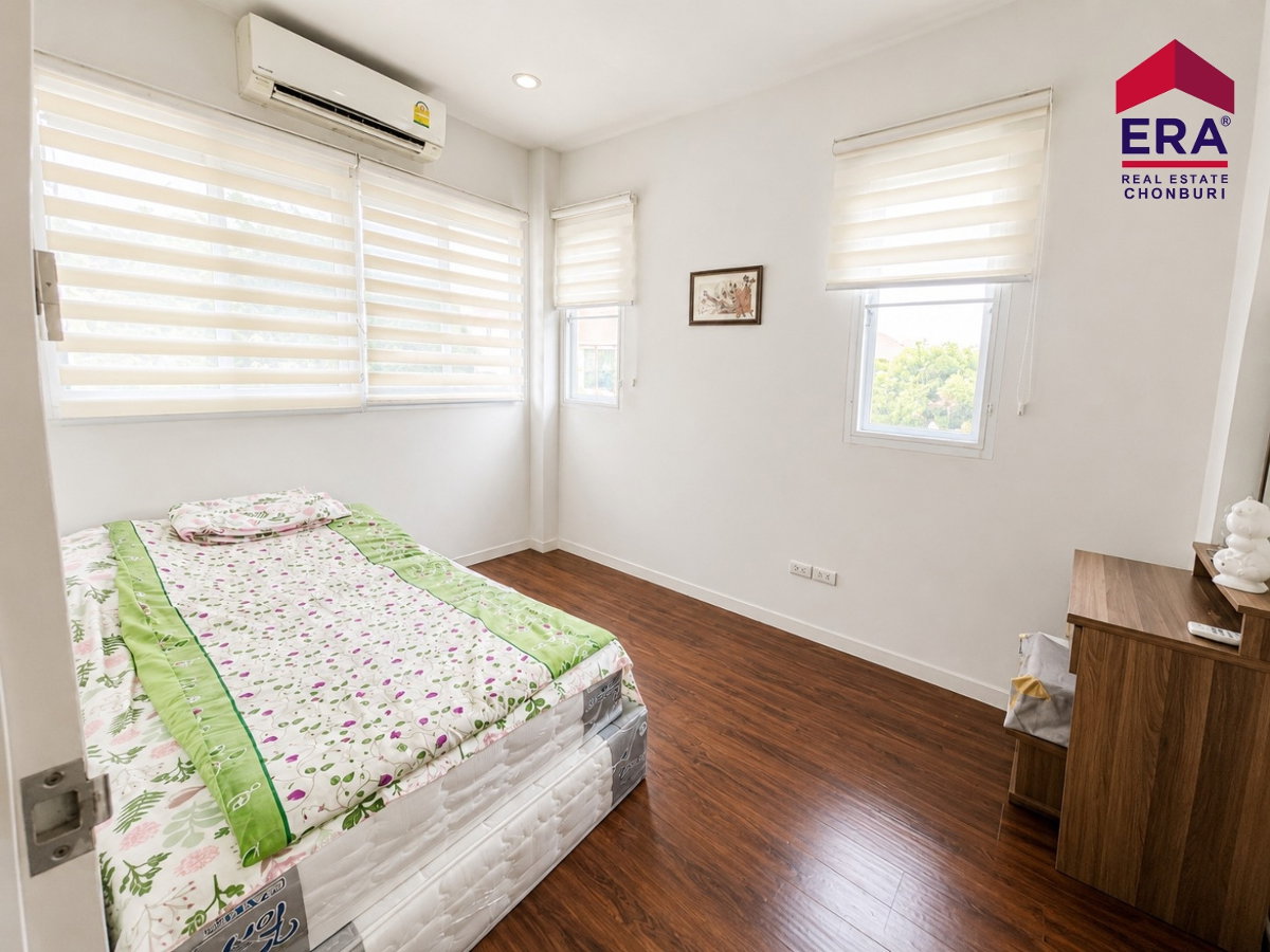 picture Urgent Sale! 2-Storey Detached House 119.70 sq.wah - 12/13