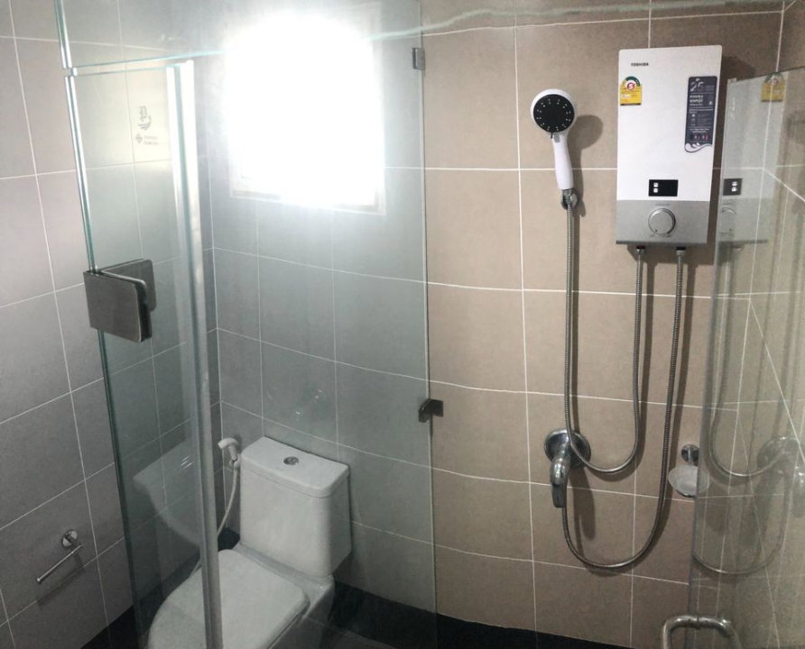picture Two-story detached house for rent with 3 bedrooms and 3 bathrooms. - 13/20