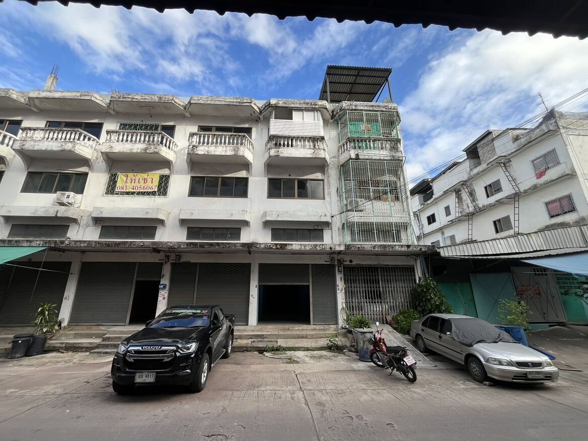 picture Shophouse for rent at Bangkhuntien - 1/8