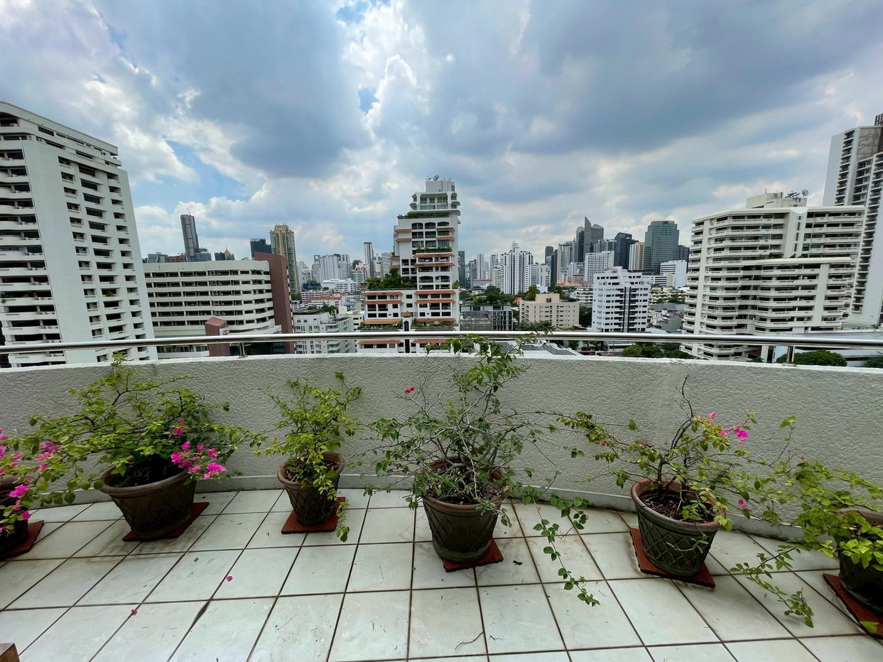 รูป LTH15802 – Spacious Condo for Sale Phrom Phong | Supalai Place Sukhumvit 39 | Near BTS Phrom Phong | 20.77 MB | คอนโดห้องใหญ่ขาย พร้อมพงษ์ โครงการ Supalai Place สุขุมวิท 39 ใกล้ BTS พร้อมพงษ์ - รูปที่ 4/6