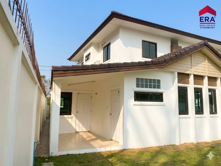 รูป ขายบ้านเดี่ยว 2 ชั้น โครงการโกลเด้น ปาร์ค ศรีราชา บ้านใหม่ พื้นที่ใหญ่ 145 ตร.ว. ใกล้โรงเรียนอัสสัมชัญ ศรีราชา - รูปที่ 4/15