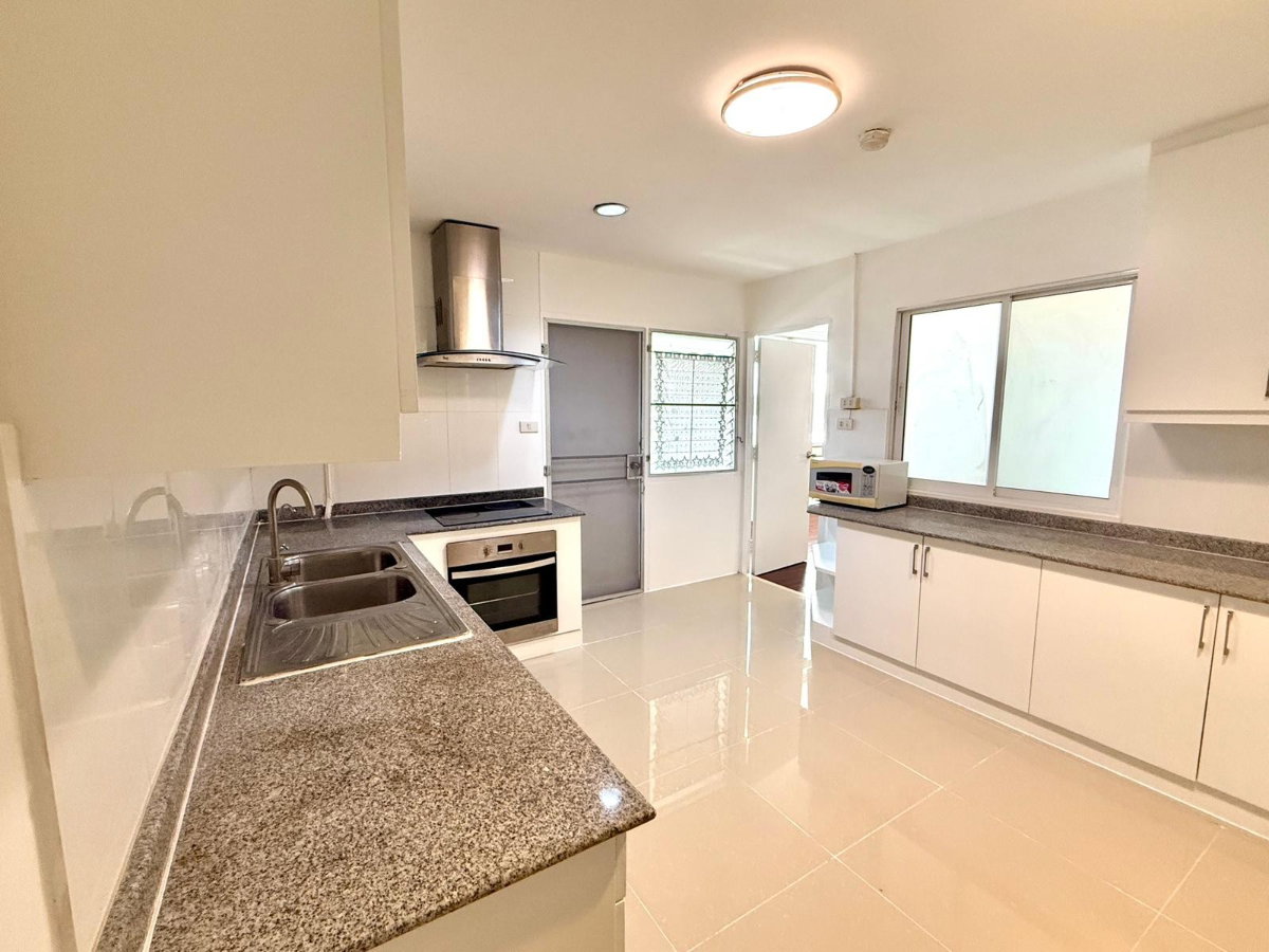 picture Condo for rent : D.S. Tower 1((BTS Phrom Phong ) MK-02 line @livingbkk - 8/9