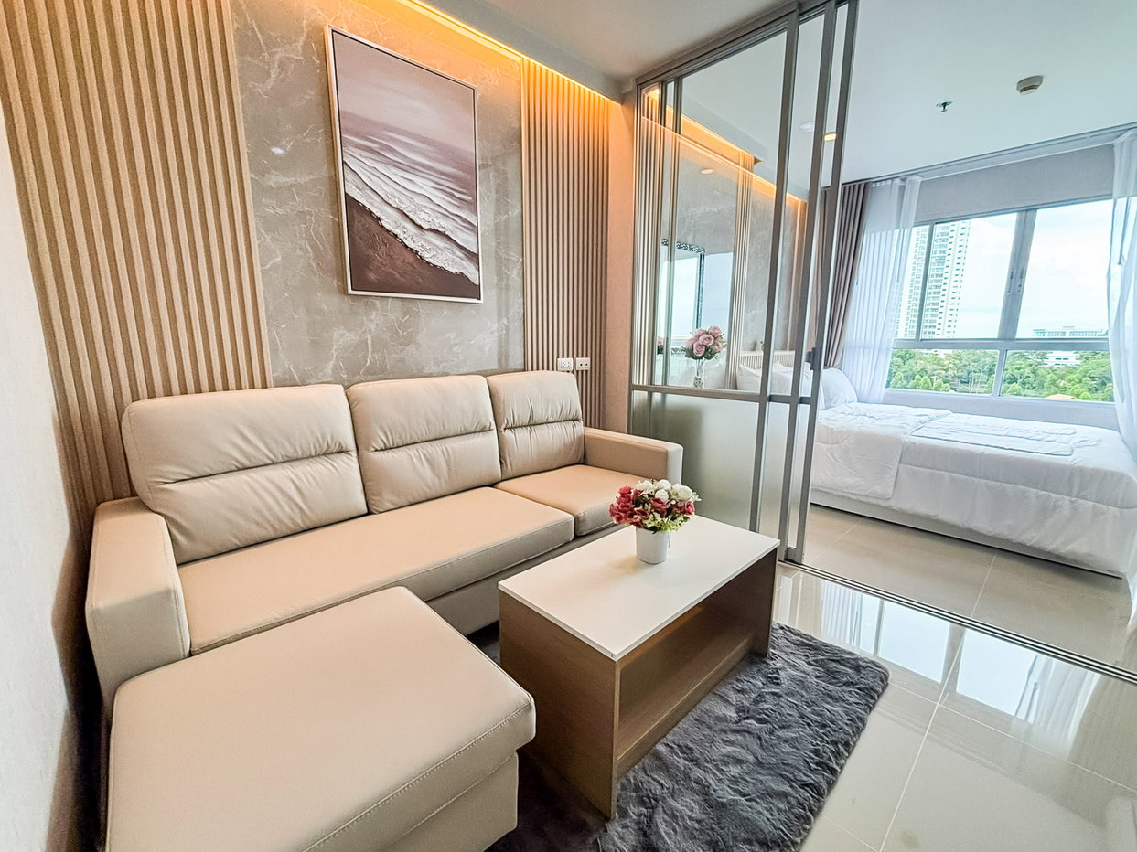 picture Lumpini Ville Naklua Wongamat Studio Condo for Sale City View - 3/8