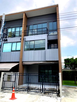 โฮมออฟฟิศ กรุงเทพมหานคร : ใครที่กำลังตามหาบ้านทำเลดีในกรุงเทพเดินทางสะดวก ใกล้ห้าง ใกล้รถไฟฟ้า โอบล้อมด้วยโครงการบ้านเดี่ยวระดับ 20 ล้านขึ้นไป 