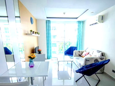 Condos for rent : Amazon Residence Pattaya Condo for Rent 1Bedroom Pool View