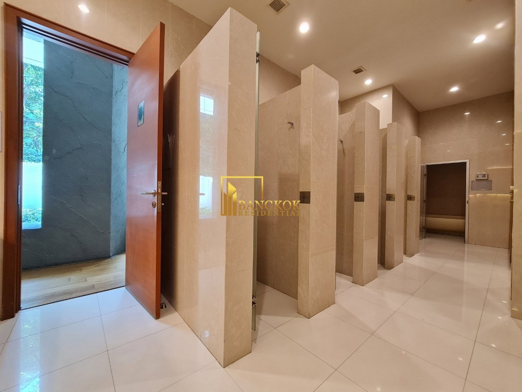 picture Ficus Lane | Fabulous 3 Bedroom Luxury Condo in Phra Khanong - BR4236CD - 18/23