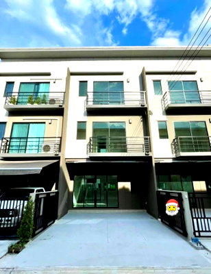 เช่าทาวน์โฮม ม.นอร์ทกรุงเทพ วิทยาเขตสะพานใหม่ : 🏡🔥 ให้เช่า ทาวน์โฮม 3 ชั้น แบรนด์ AP บ้านกลางเมือง พหลโยธิน–รามอินทรา (เทพรักษ์) 3 ห้องนอน 3 ห้องน้ำ พร้อมเข้าอยู่ 🔥🏡 💢 เลี้ยงสัตว์ได้
