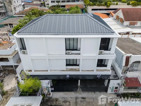 5 Bedroom House for rent in Khlong Toei, Bangkok 5594585