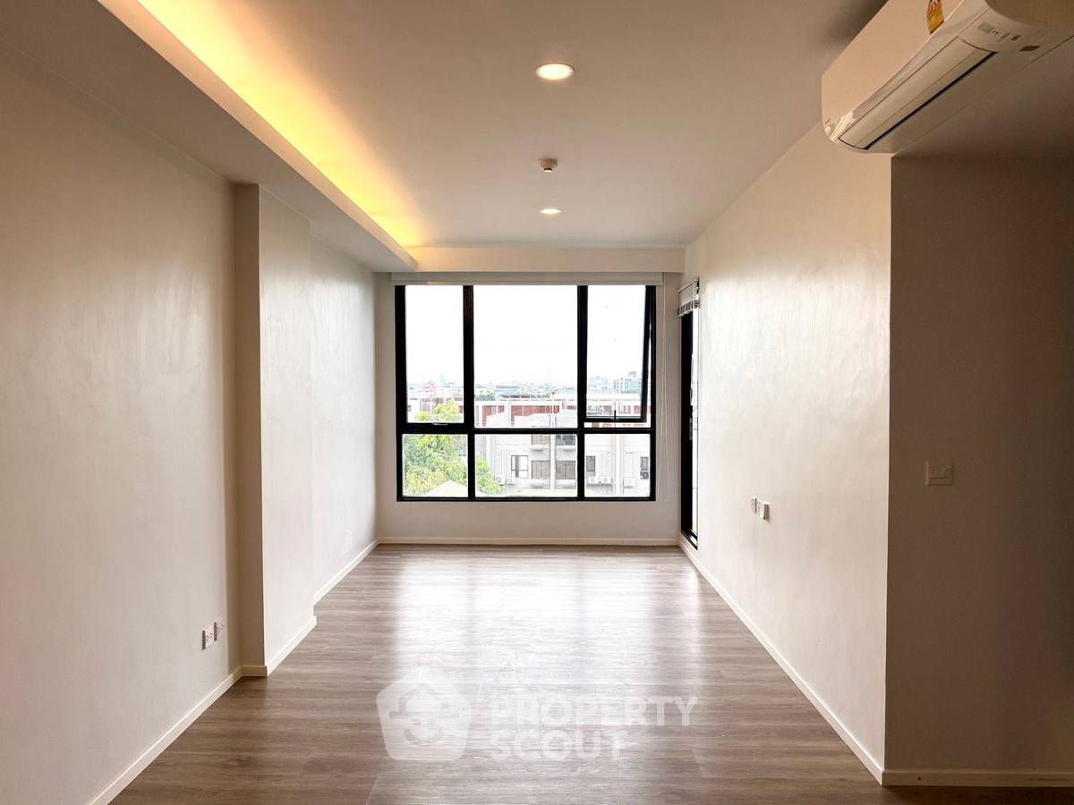 picture 2-BR 65 Sqm Condo For Sale At Very Lasalle, BTS Bearing (ID 1540891) - 2/9