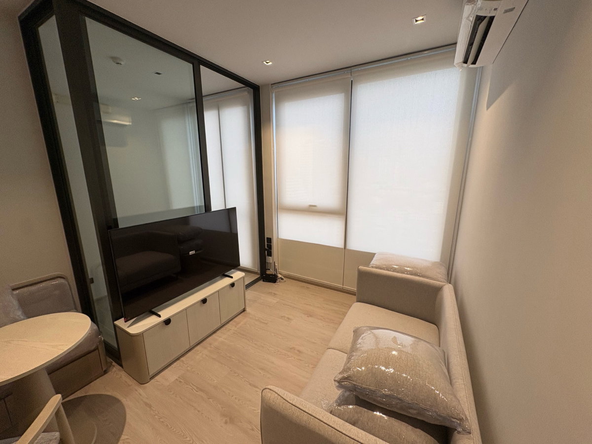 picture Furnished & Move-in Ready! FOR RENT – Reference Sathorn–Wongwian Yai | 1 Bedroom | Just Steps from the BTS - 5/6