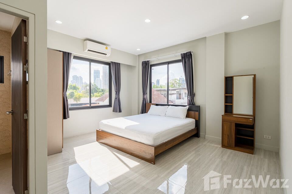 รูป บ้านเดี่ยวให้เช่า 5 ห้องนอน ใน คลองเตย, กรุงเทพมหานคร 5594585 - รูปที่ 12/25