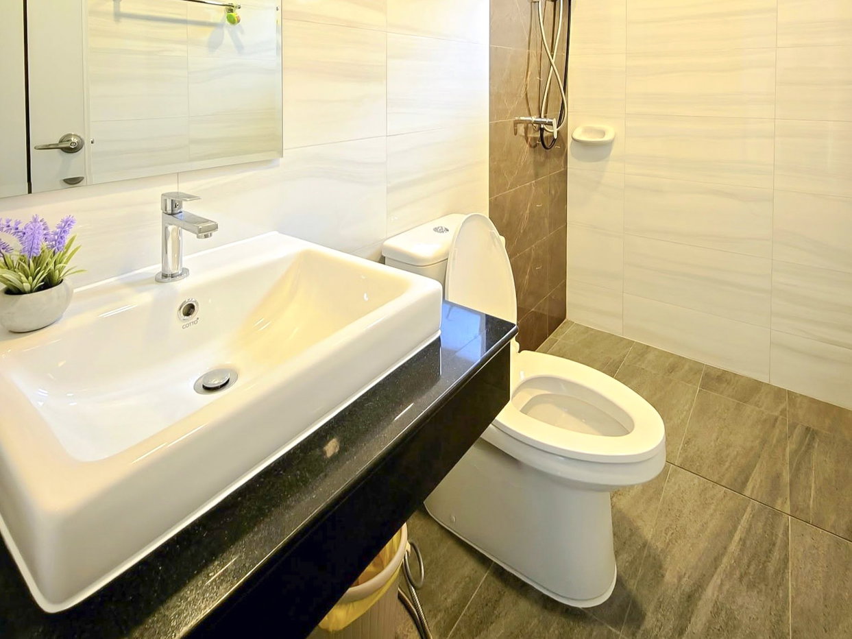 รูป Modern 2 Storey House for Rent East Pattaya Fully Furnished - รูปที่ 11/12