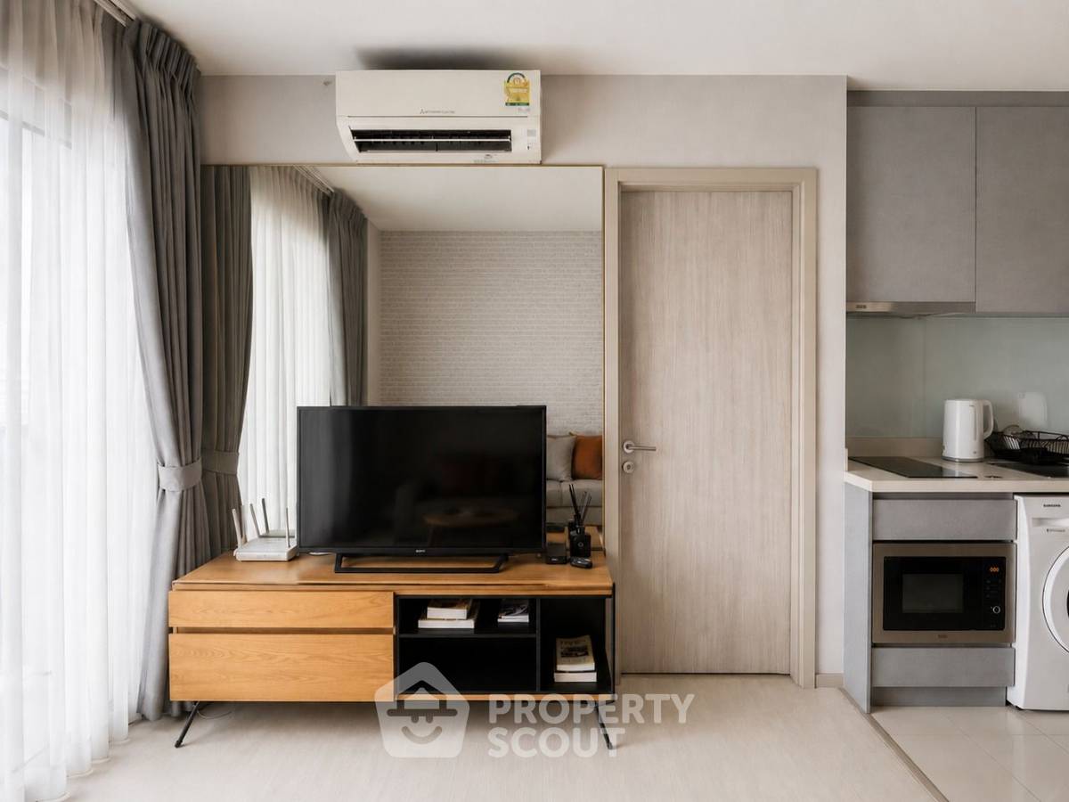 รูป คอนโด 1-ห้องนอน ที่ ริทึ่ม สุขุมวิท 36-38 ใกล้ BTS ทองหล่อ (ID 824712) - รูปที่ 4/23