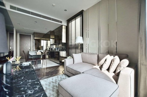 Convenient Travel, Great Value per Square Meter The Esse Sukhumvit 36