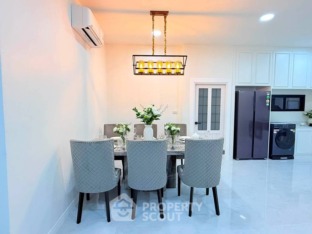 รูป บ้าน 3-ห้องนอน ใกล้ พัทยาตะวันออก (ID 3028370) - รูปที่ 5/14