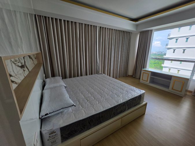 ให้เช่าคอนโด 3 ห้องนอน 160 ตร.ม. ศุภาลัย ริวา แกรนด์