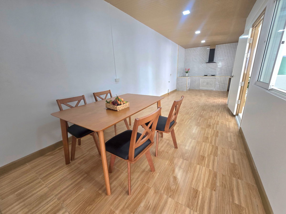 รูป บ้านรีโนเวทใหม่ พร้อมอยู่ ราคาสุดคุ้ม สไตล์โมเดิร์น ทันสมัย ตกแต่งใหม่ทั้งหมด หมู่บ้าน ฟลอร่าวิลล์ เฟส17 ซ.4 สุวินทวงศ์38 ลำผักชี หนองจอก - รูปที่ 21/36