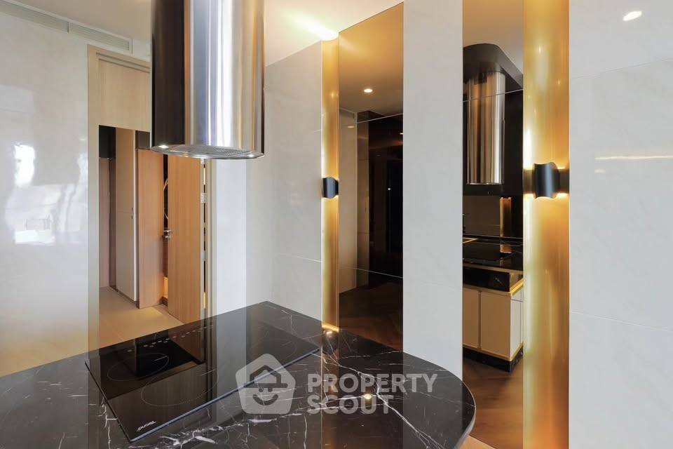 picture 1-BR Condo at Noble Ploenchit near BTS Phloen Chit (ID 3024579) - 6/22