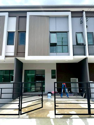 ขายทาวน์โฮม : ขายด่วน Grande Pleno Phahol - Vibhavadi