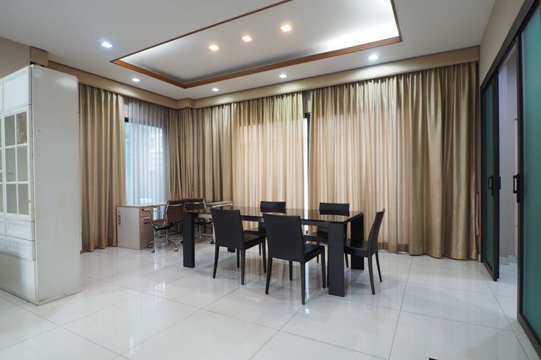 ขายบ้านเดี่ยว 3 ห้องนอน 331 ตร.ม. 54 ตร.ว. โซล เอกมัย - ลาดพร้าว