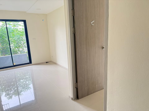 ❣️Ratchada 19~🌸Condo for sale, empty room, 2 new air conditioners, 1 bedroom, 29.79 sq.m.~next to MRT Ratchada, only 300 meters, 3 minutes walk