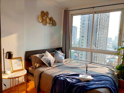 Condos for rent : For Rent Condo THE BASE SUKHUMVIT 77 Building B, Floor 18,1 bed room, Room size 30.00 sqm