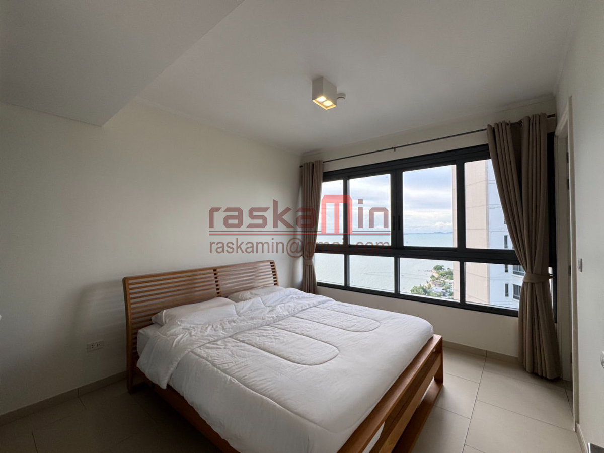 picture ✨ Beachfront Living | Prime Location | Great Investment Opportunity - 6/12